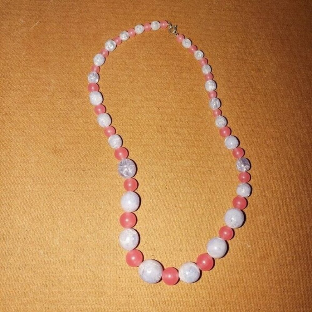 Vintage Pink & White Beaded Necklace With Round Beads & Spring Ring Clasp